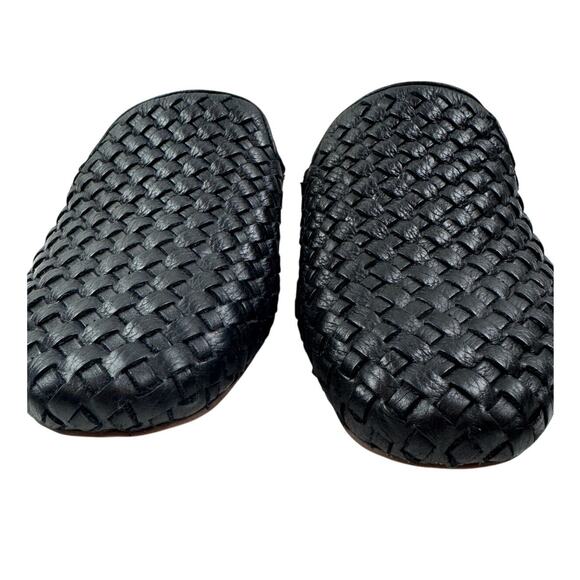 Joie Black Leather Basketweave Textured Preppy Classic Mules Women's Size 8.5 - Picture 3 of 9